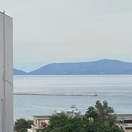 Upper Neighbourhood Апартаменты *