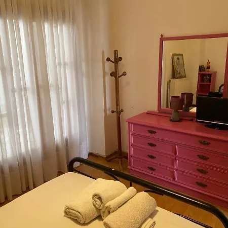 Lejlighed Upper Neighbourhood *